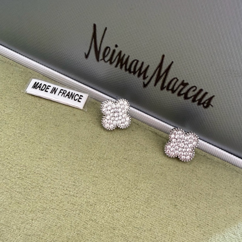 Clover Earrings 18k white gold